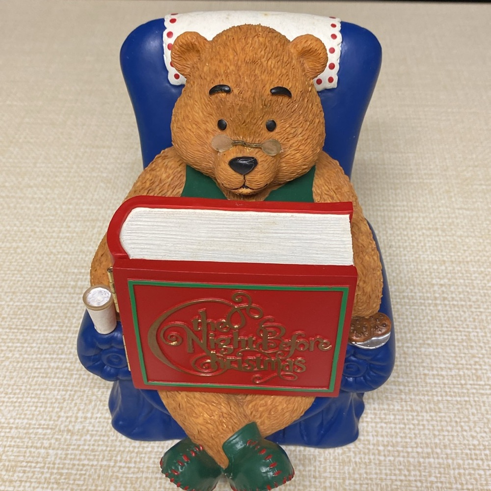 Mr Christmas Peek a Boo Music Box